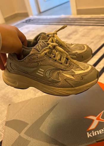 Cocuk spor ayakkabı - Görsel 6