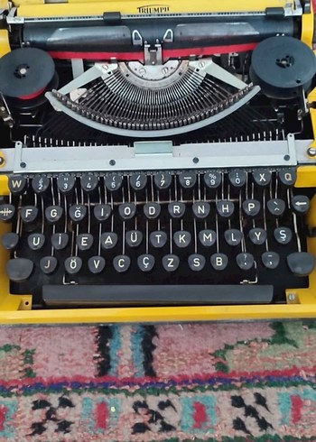 Sarı Vintage Daktilo - Görsel 6