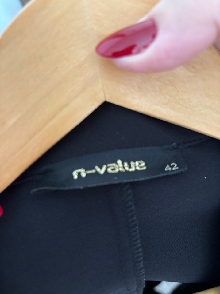 Düğmeli Siyah Uzun Kadın Yelek Elbise - Görsel 3