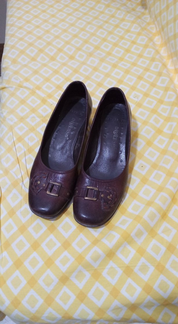 Kahverengi Deri Tokalı Topuklu Kadın Ayakkabı - Görsel 2