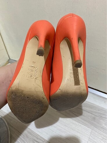 36 Beden Stiletto