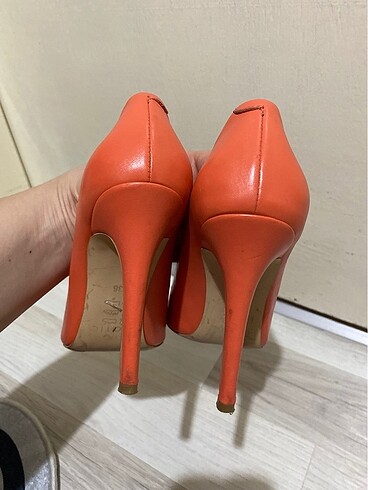 36 Beden turuncu Renk Stiletto
