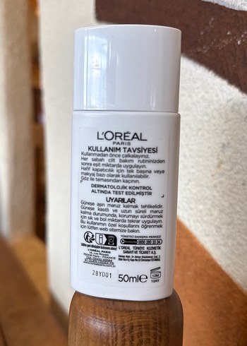 L'Oréal Paris Bright Reveal SPF 50 Güneş Koruyucu - Görsel 2