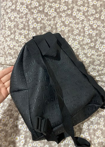 Siyah Deri Fermuarlı Kadın Sırt Çantası - Görsel 3