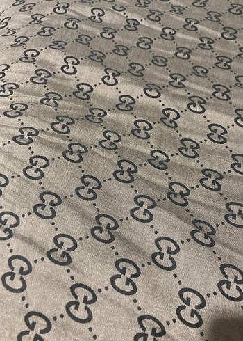 Çift taraflı gucci şal - Görsel 4