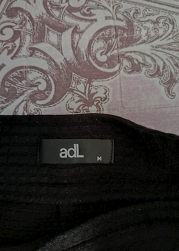 Kadın Siyah Uzun Pilili Midi Etek - Görsel 3