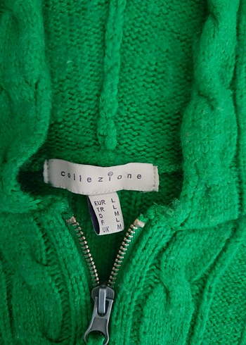 Yeşil Kapüşonlu Örgü Kadın Hırka - Görsel 3