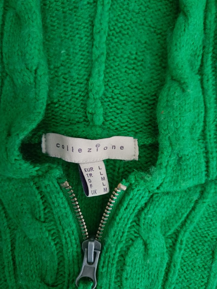 Yeşil Kapüşonlu Örgü Kadın Hırka - Görsel 3