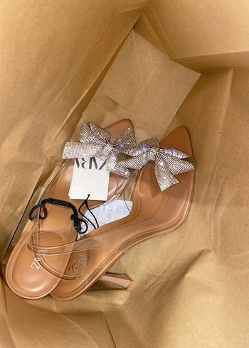 Kahverengi Deri Stiletto Topuklu Kadın Ayakkabı