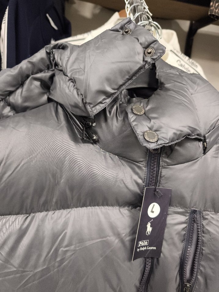 POLO KAPŞONLU ERKEK YELEK - Görsel 3