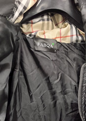 Siyah Uzun Fermuarlı Kadın Kışlık Mont - Görsel 5