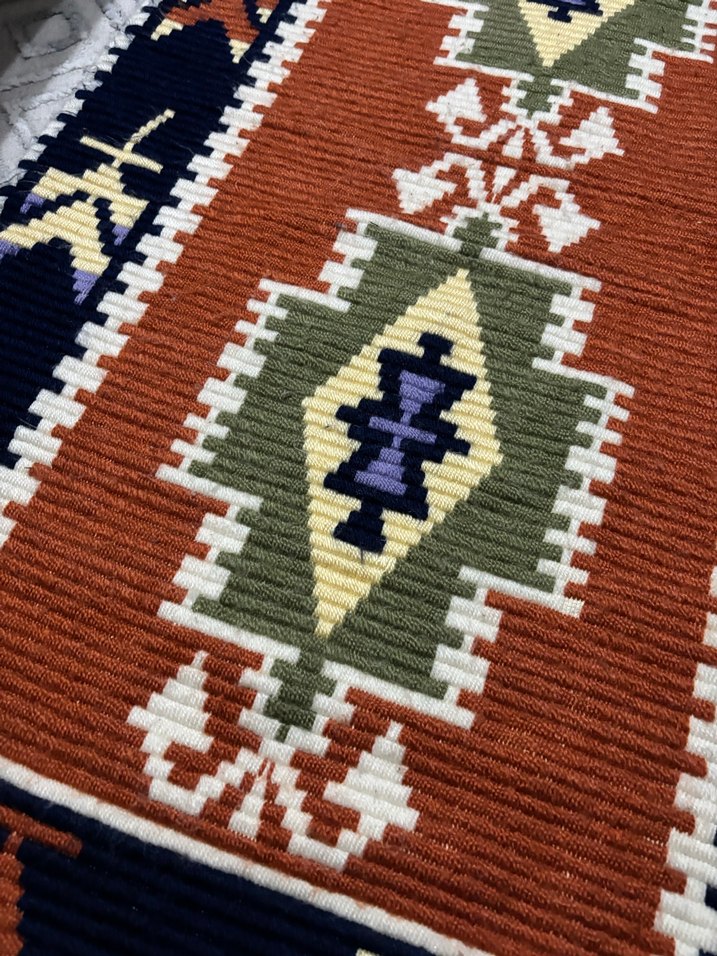 Nakışlı Çok Renkli Geleneksel Halı - Görsel 2