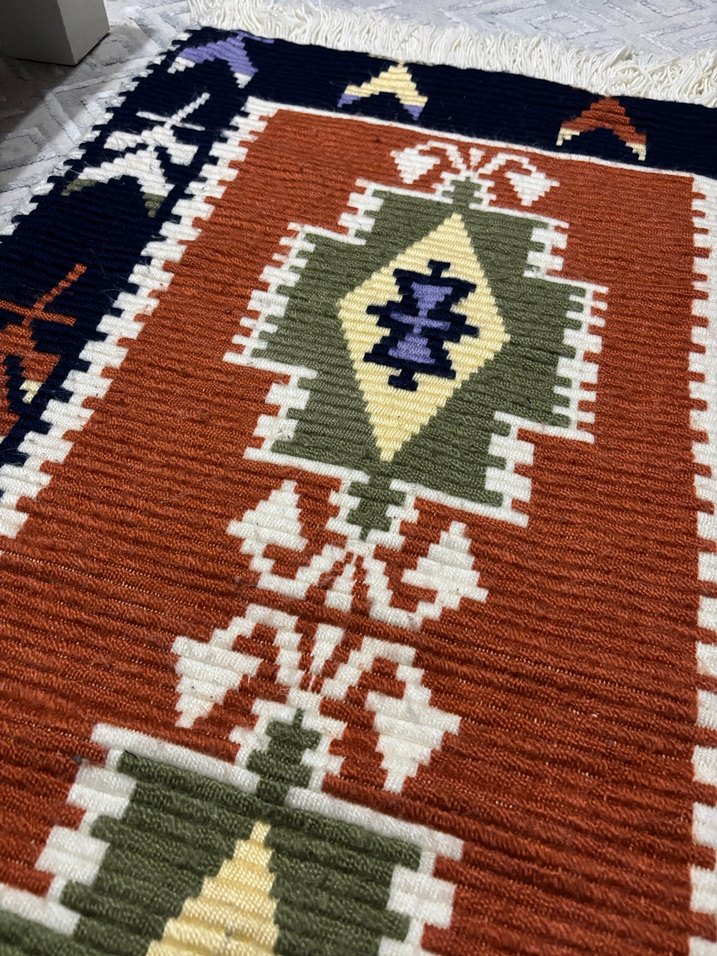 Nakışlı Çok Renkli Geleneksel Halı - Görsel 3