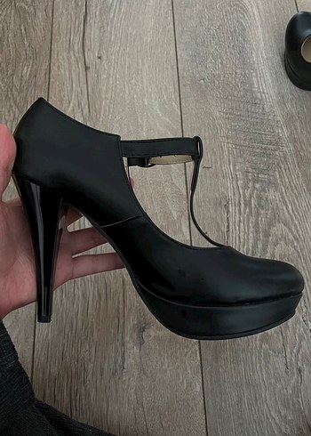 Siyah Platform Topuklu Kadın Ayakkabı - Görsel 3