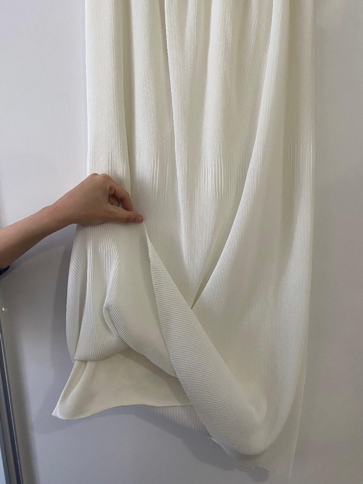 Beyaz Pileli Uzun Kadın Etek - Görsel 5