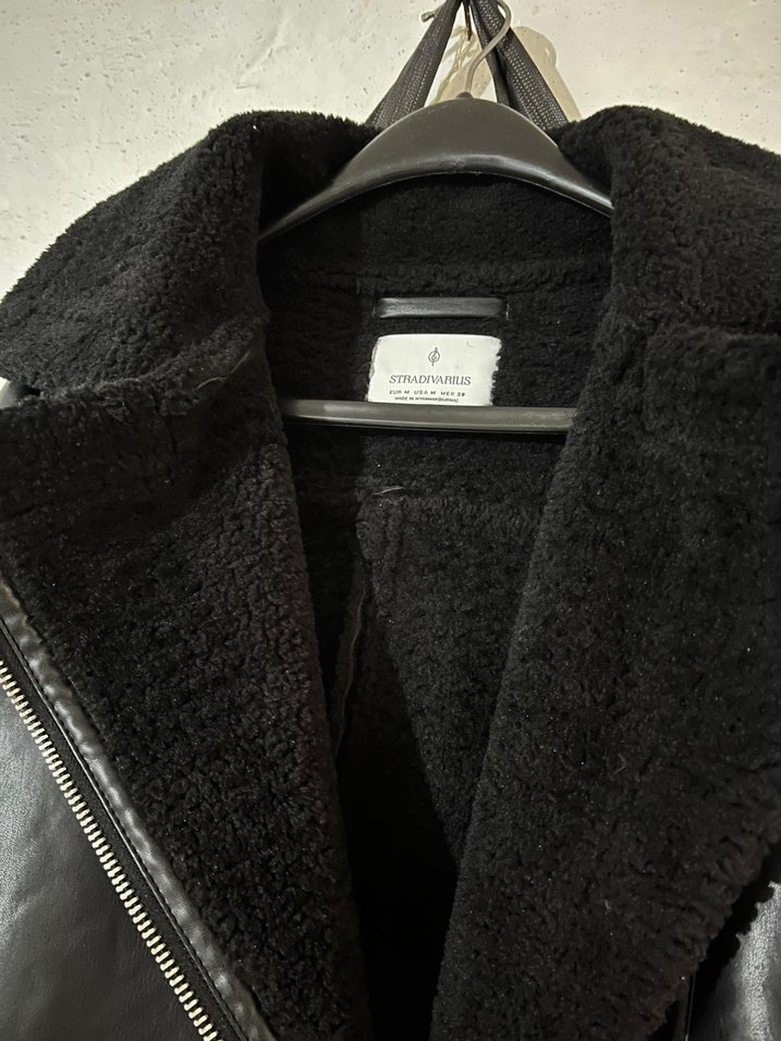 Kürk Detaylı Siyah Deri Biker Ceket - Görsel 4