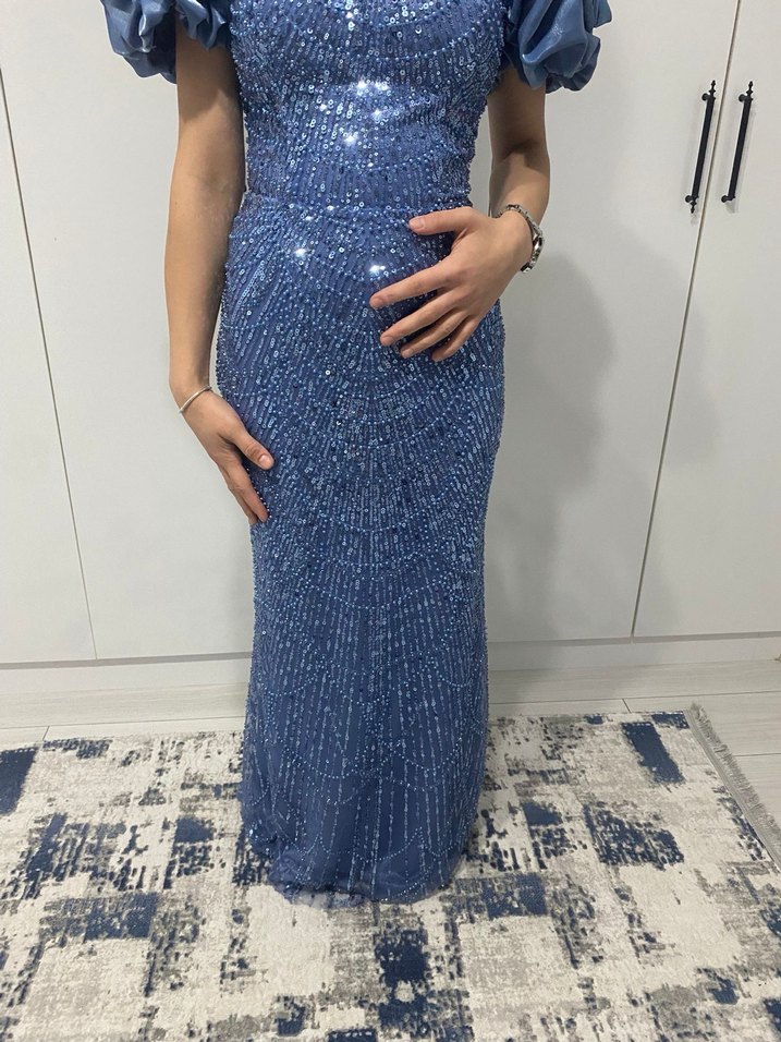 Mavi Boncuk İşlemeli Uzun Abiye Elbise - Görsel 4