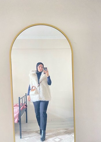 Bej Kürklü Oversize Yelek - Görsel 3