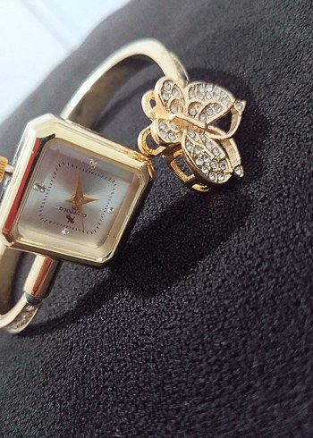 kelepçeli kelebek detaylı gold şık saat - Görsel 2