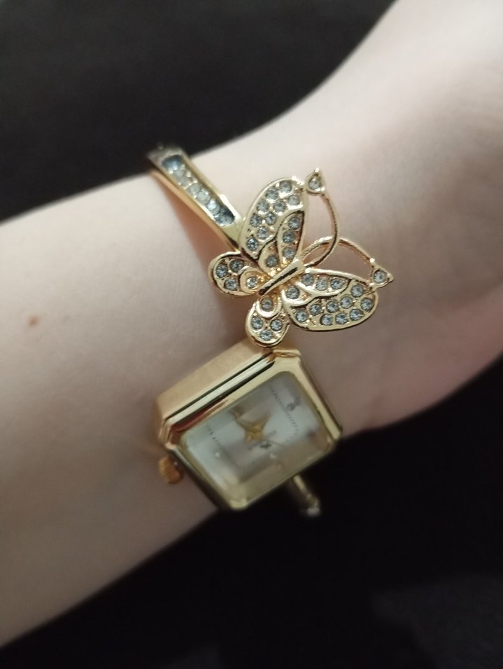 kelepçeli kelebek detaylı gold şık saat - Görsel 5