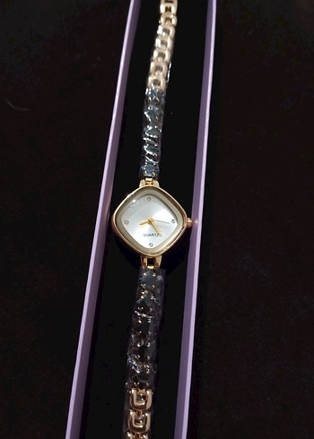 Klasik Gold Kadın Kol Saati - Görsel 4