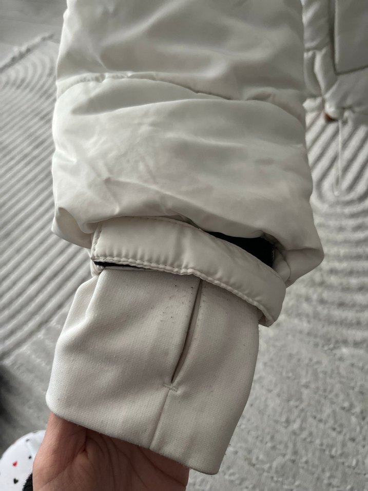 Beyaz Fermuarlı Kadın Kışlık Mont - Görsel 2