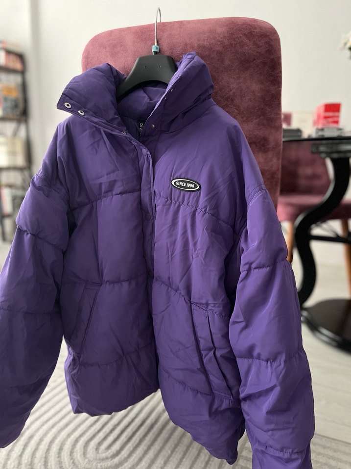 Mor Düğmeli Kadın Mont - Görsel 2