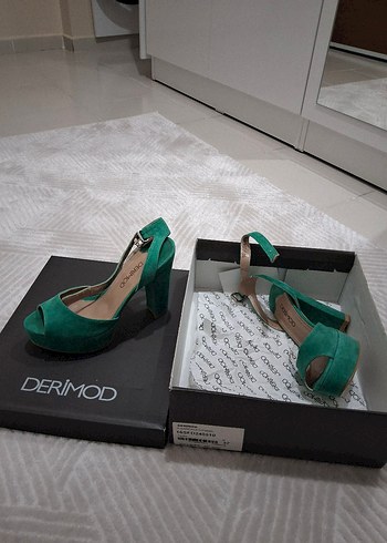 DERIMOD 37 Numara Yeşil Süet Platform Topuklu Kadın Ayakkabı - Görsel 4