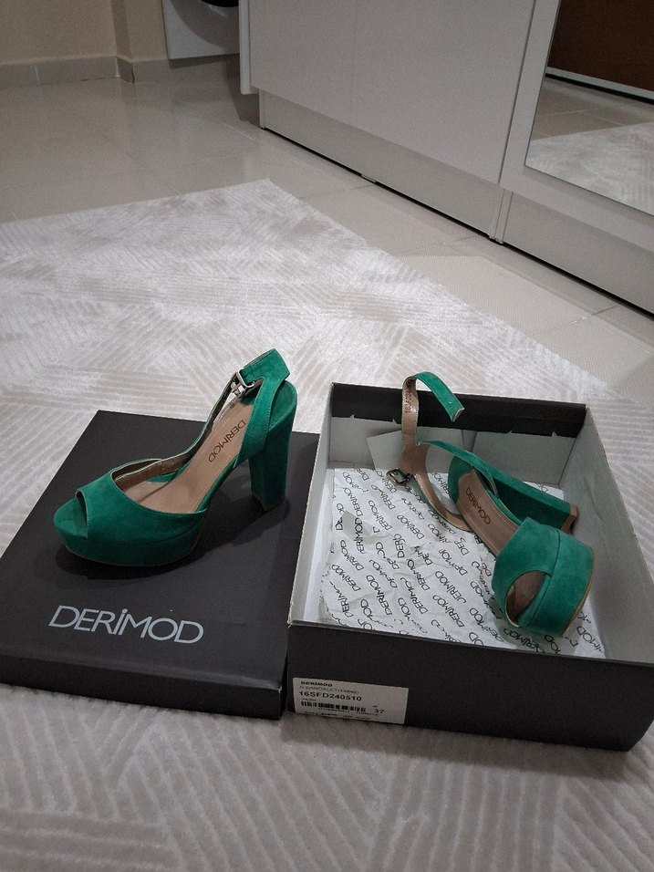 DERIMOD 37 Numara Yeşil Süet Platform Topuklu Kadın Ayakkabı - Görsel 4