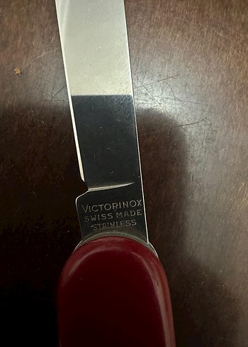 Kırmızı Çok Fonksiyonlu Orijinal Victorinox çakı - Görsel 3