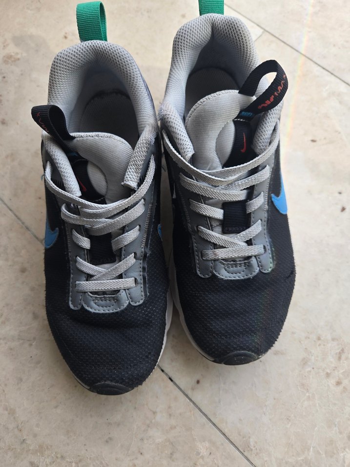 Nike Mavi Bağcıklı Kız Çocuk Spor Ayakkabı 34 - Görsel 2