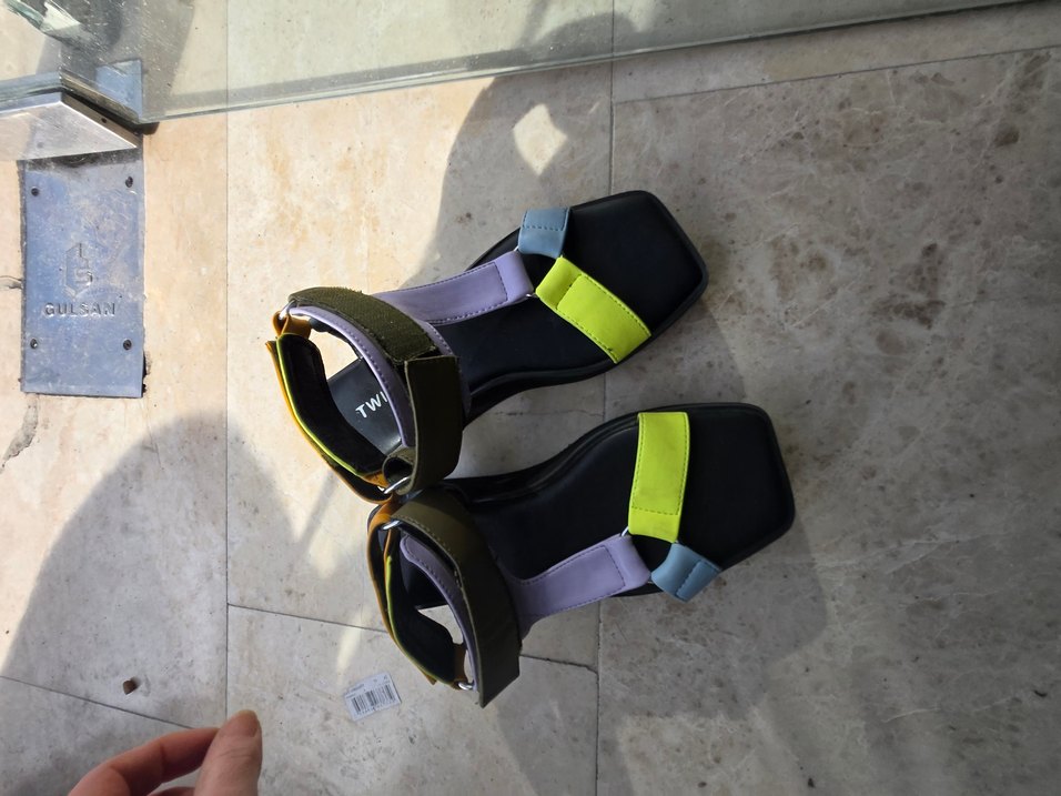 Twist Pastel Renkli Kadın Dolgu Topuklu Sandalet 37 - Görsel 2