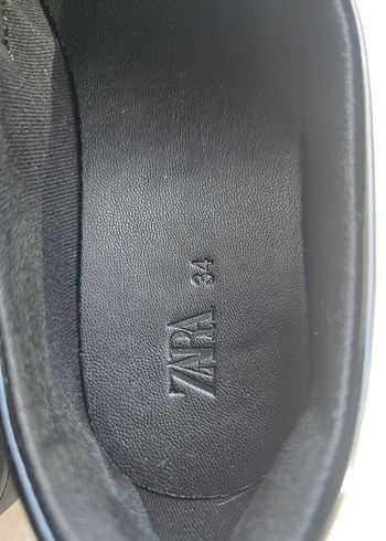 Zara Koz Çocuk Siyah Parlak Yılan Desenli Platform Loafer 34 - Görsel 6