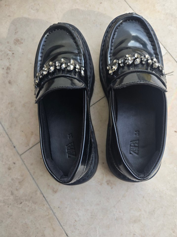 Zara Koz Çocuk Siyah Parlak Yılan Desenli Platform Loafer 34 - Görsel 3