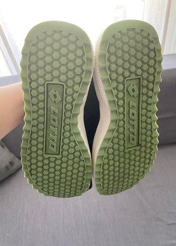 Lotto kadın ayakkabı 38 numara - Görsel 4