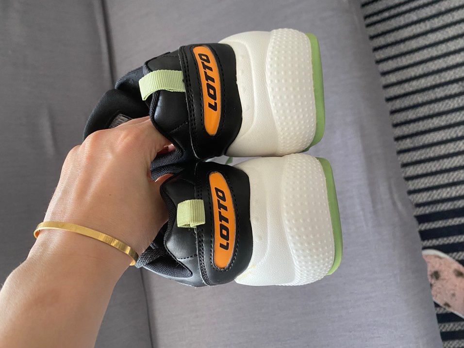 Lotto kadın ayakkabı 38 numara - Görsel 3