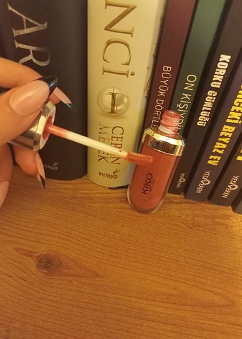 Kiko Parlak Pembemsi Ruj - Görsel 3