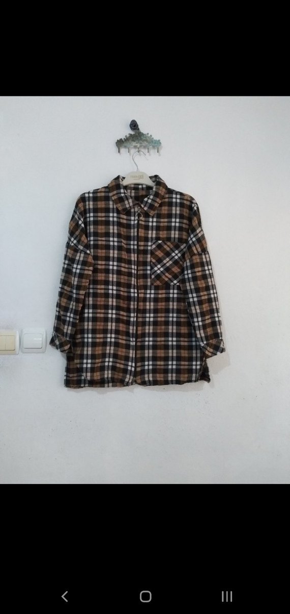 Düğmeli Kahverengi Kareli Uzun Kollu Gömlek - Görsel 2