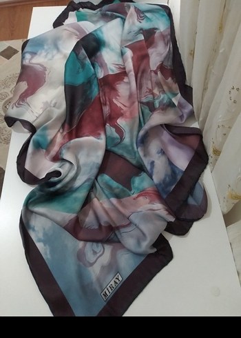 Kadın Çok Renkli İpek Görünümlü Şal - Görsel 2