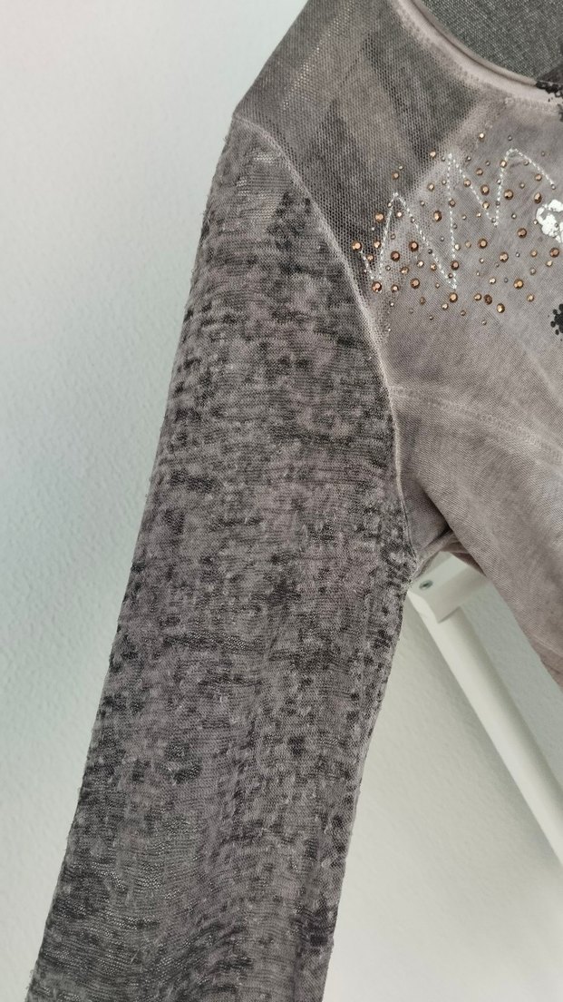 Gri Baskılı Uzun Kollu  Tişörtü - Görsel 3