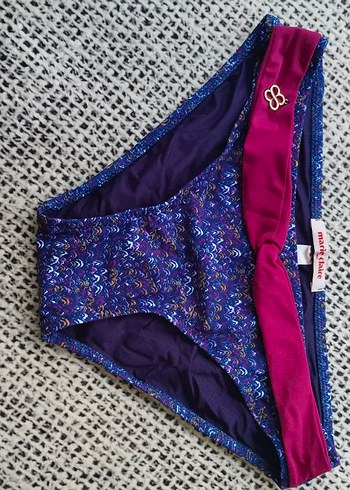 Mavi Bağlamalı Bikini - Görsel 3