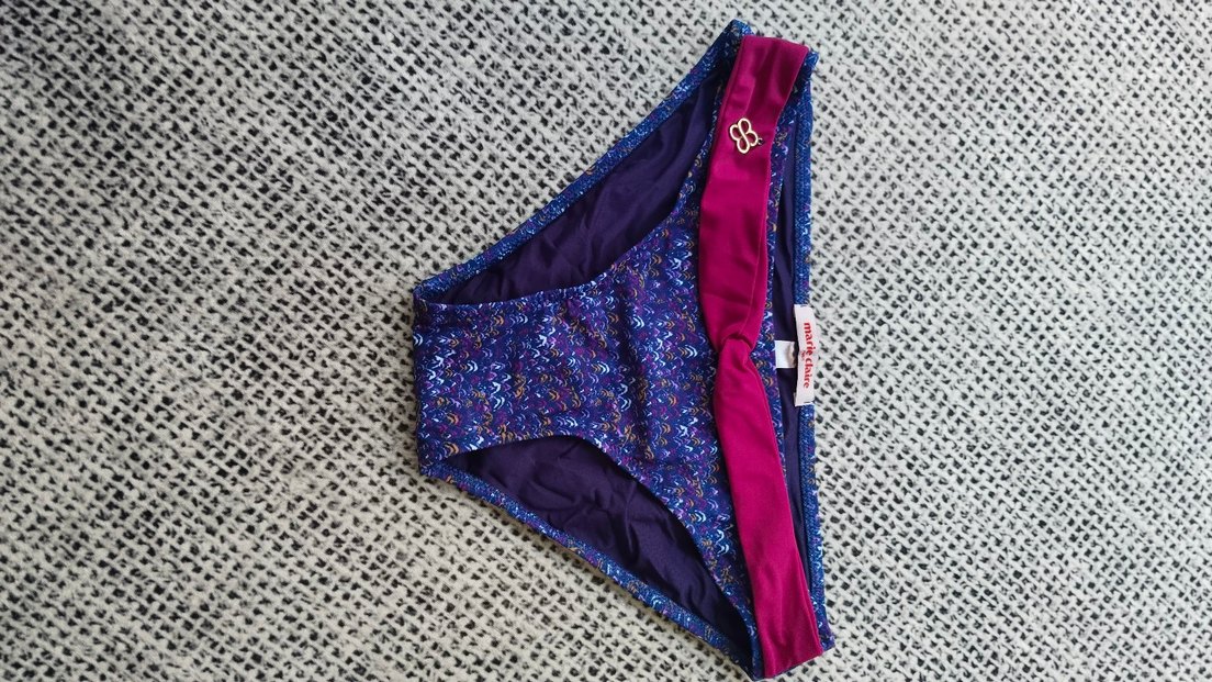 Mavi Bağlamalı Bikini - Görsel 3