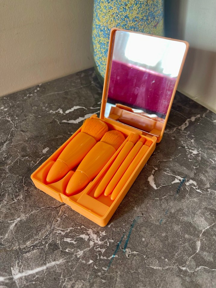 Turuncu Makyaj Fırçası Seti - Görsel 2