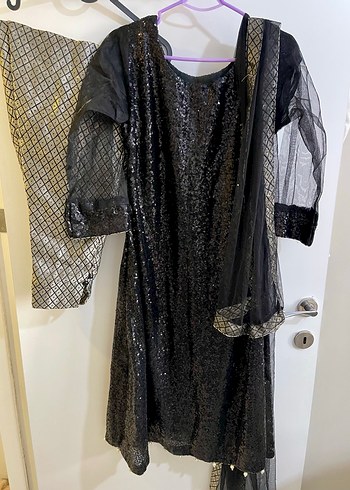 Uzun Siyah Drapeli Kadın Abiye Elbise - Görsel 2