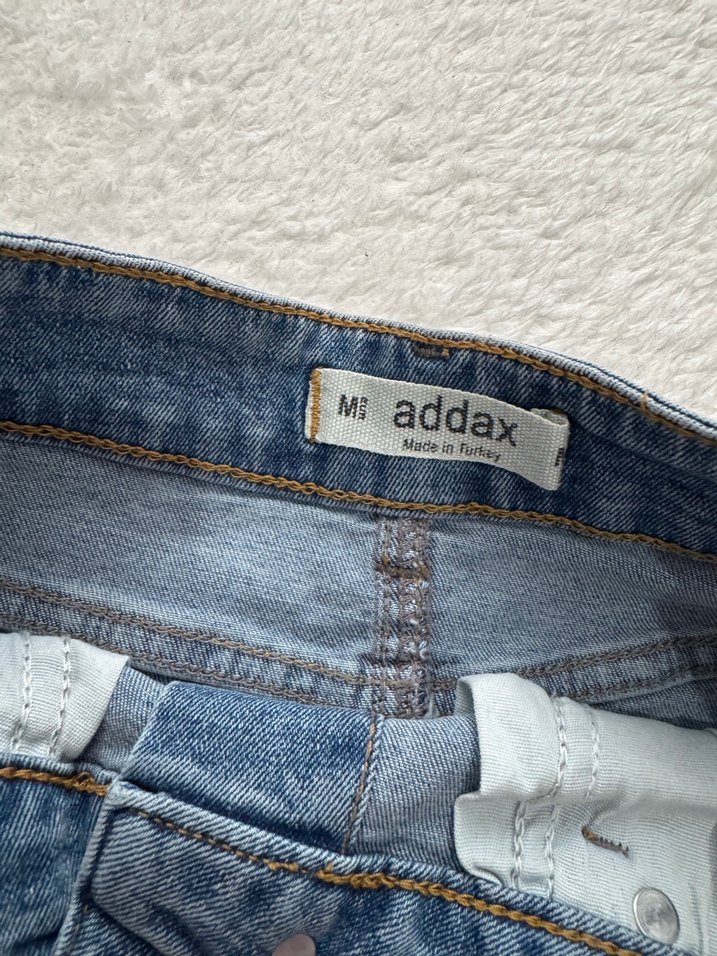 Düğmeli Mavi Denim Mini Etek - Görsel 2