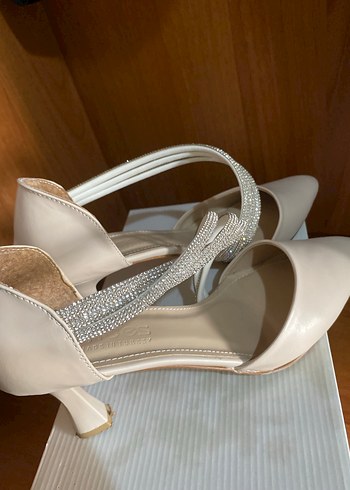 Bej Stiletto Topuklu Kadın Abiye Ayakkabı - Görsel 3