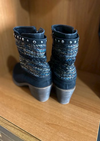 Topuklu Bot - Görsel 2