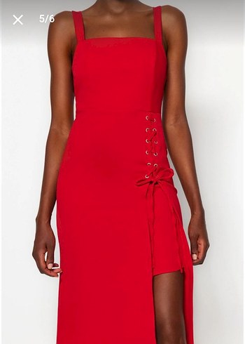 Kırmızı İnce Askılı Şık Abiye Elbise - Görsel 4