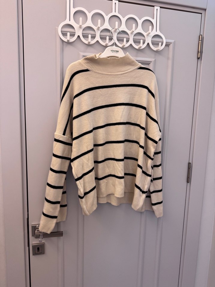 Çok az kullanılmış Çizgili Salaş Triko Kadın Kazak - Görsel 2