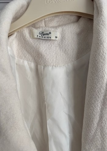 Çok az kullanılmış Bej Kemerli Uzun Keten Kadın Kaban - Görsel 3